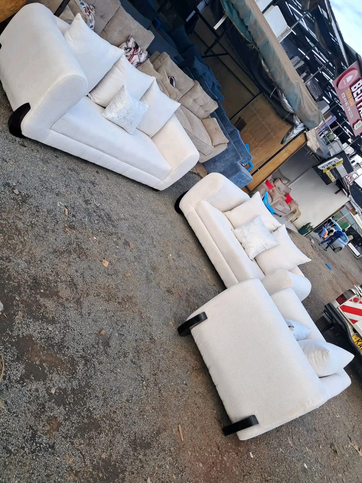Serengeti Contour Chester Sofa Set